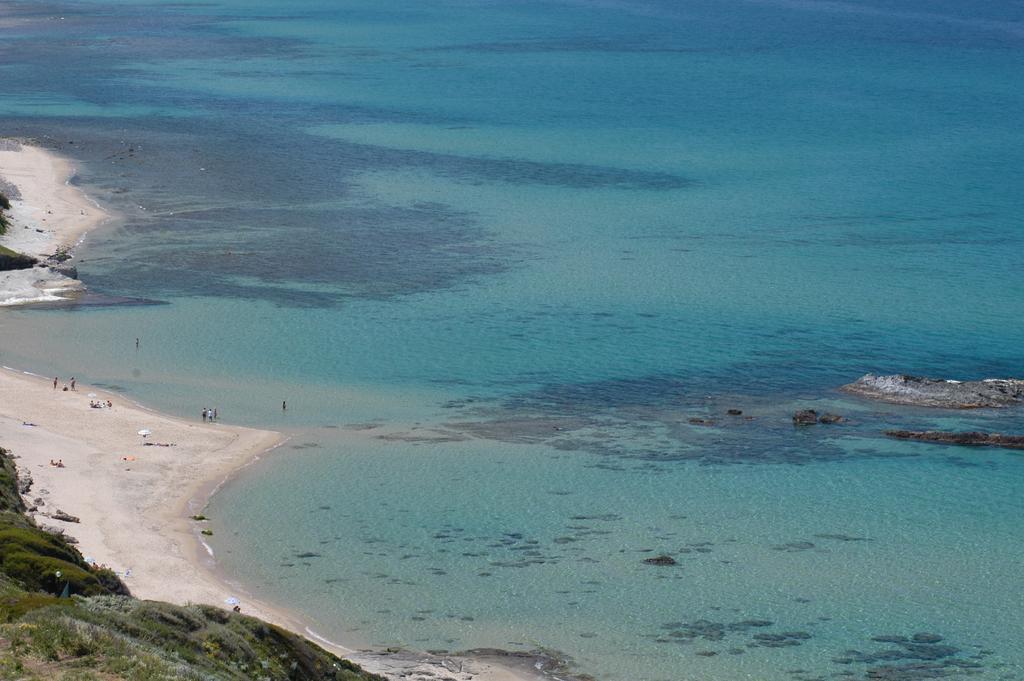 Апартаменты La Rosa Del Mare Кастельсардо Экстерьер фото